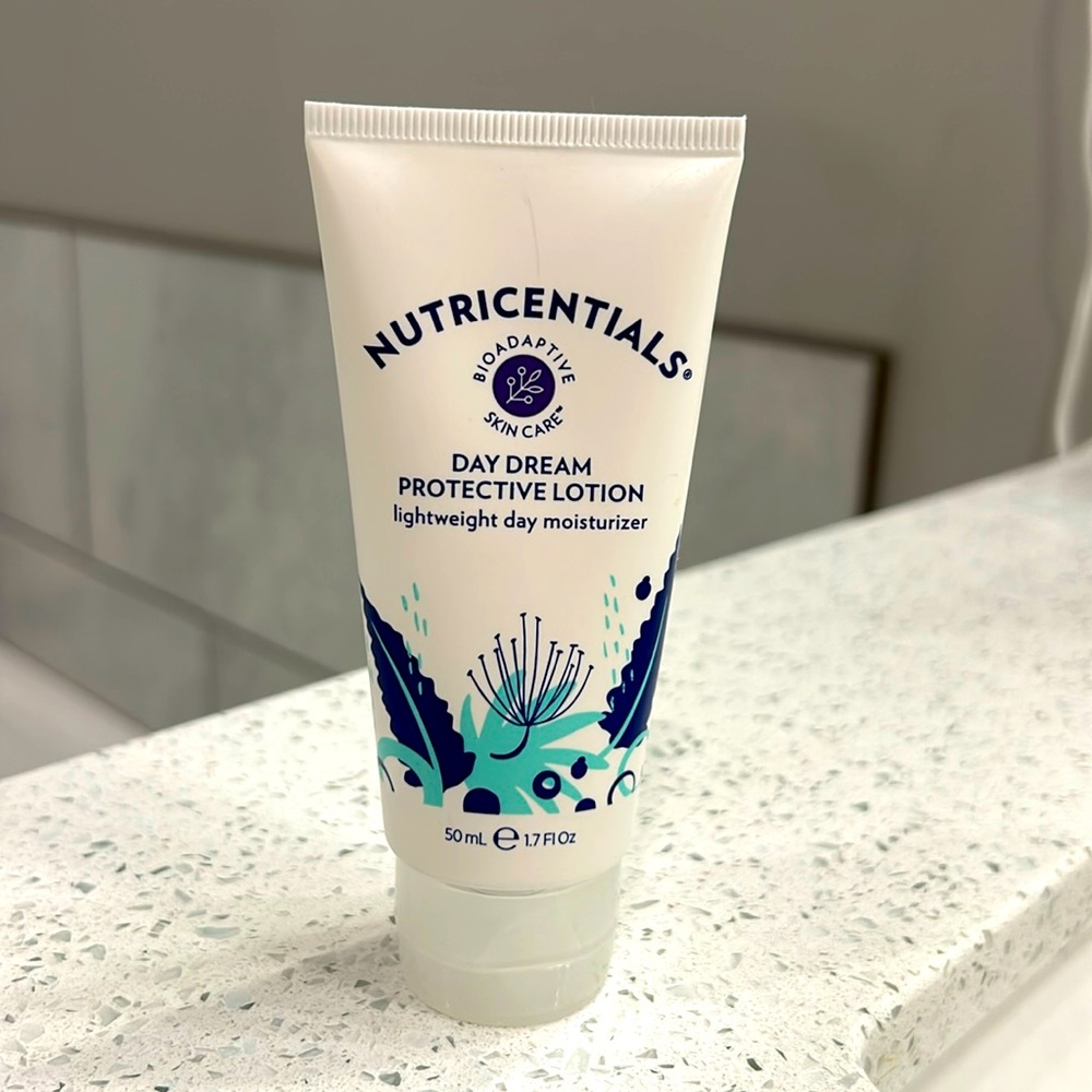 Nutricentials day moisturizer